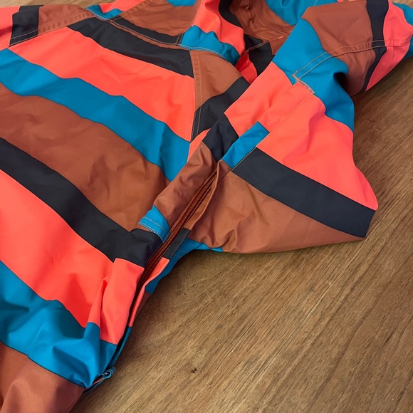 Nikita Creekside Striped Snowboarding Jacket women’s Size M - Picture 10 of 12